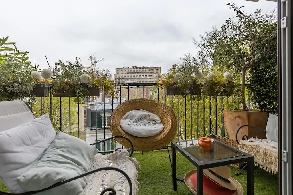 L'assomption De Charme Avec Balcon شقة *